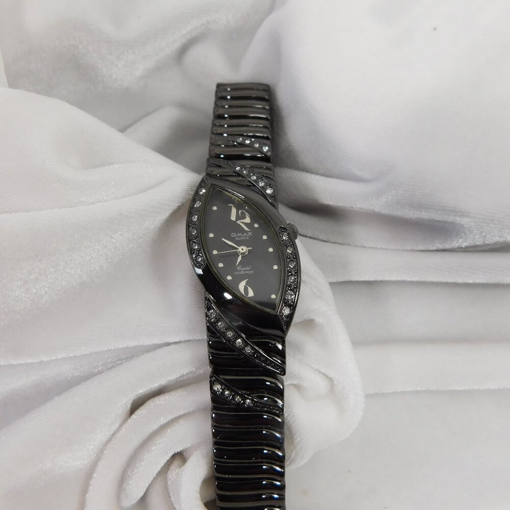 Ladies Omak Stainless Steel Watch